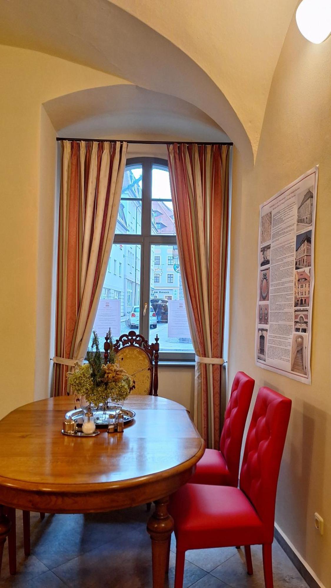 Stadtpalais Romantik-Suite 3 Zimmer Maximal 6 Personen Bautzen Buitenkant foto